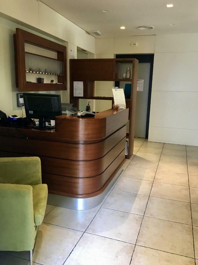 Albergo Leon Bianco Gonàrs Dış mekan fotoğraf